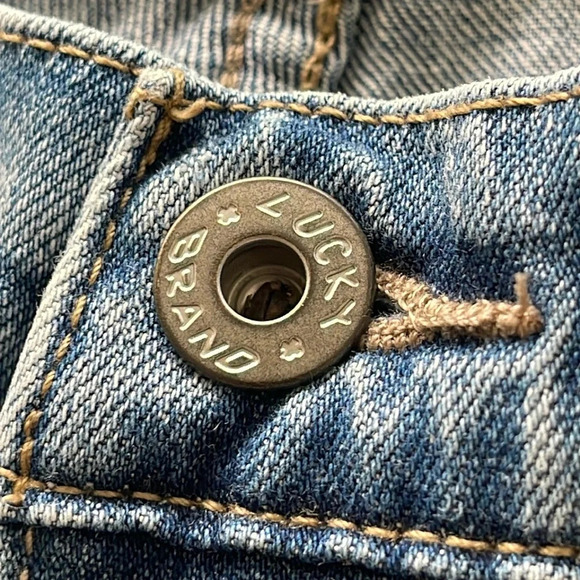 Lucky  Jeans blue denim sweet crop size 4/27 cropped - Picture 12 of 16